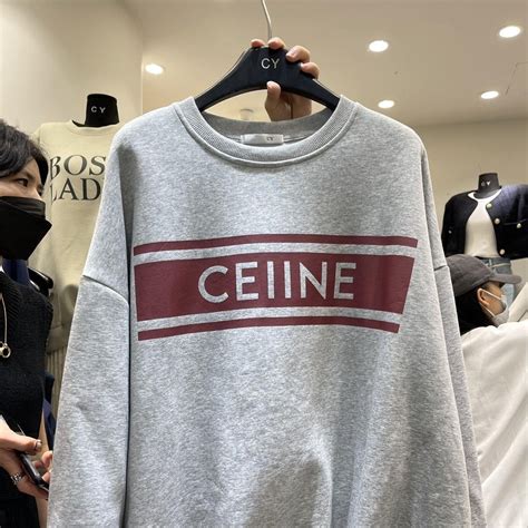 เสื้อกันหนาว Celine.